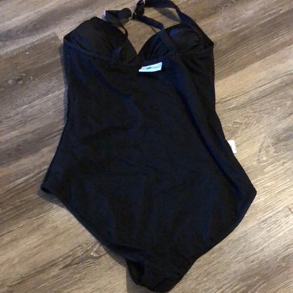 Beautique black one piece swimsuit - Picture 6 of 7